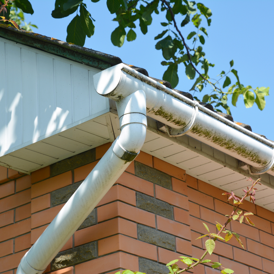 Guide to Choose Rooftop Gutter Repair Services in 