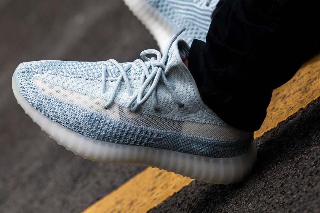 Yeezy Boost 350 V2 Cloud White Raffles 