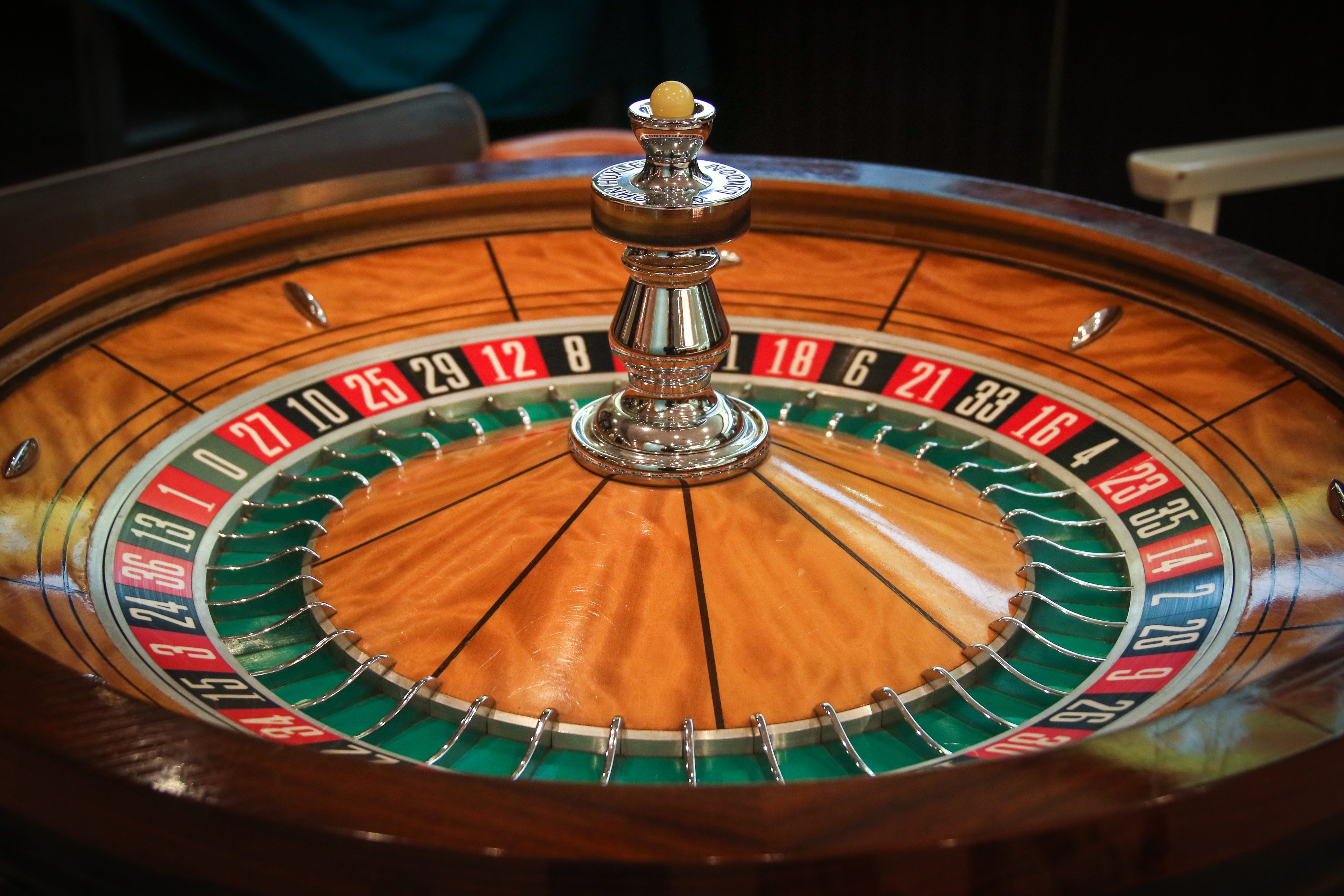 How to win at roulette online casino