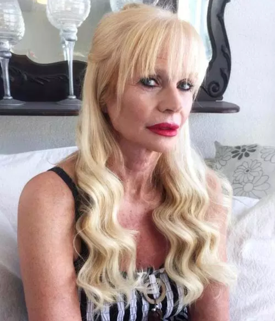 Long Hairstyles For Older Women That Look Gorgeous