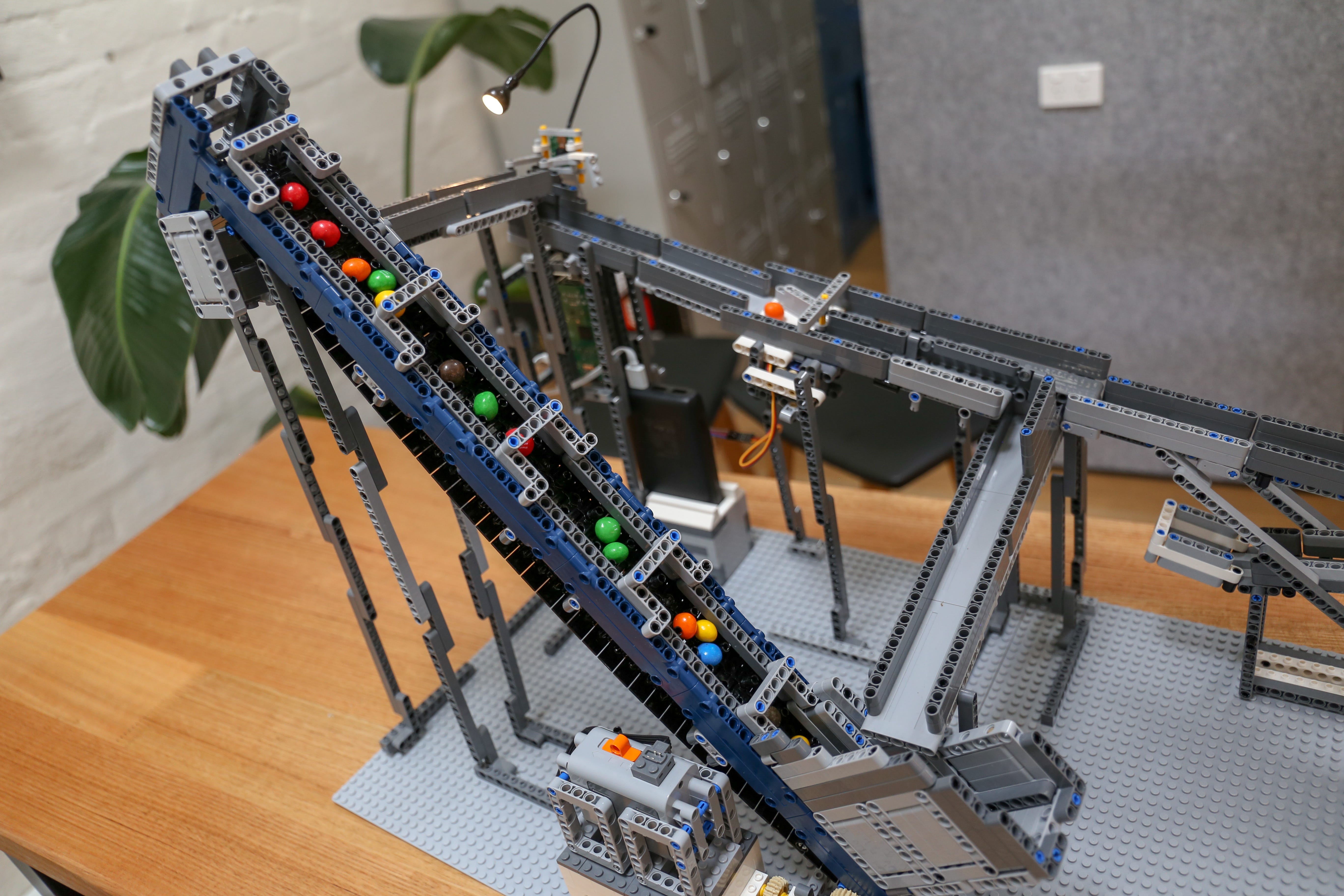 lego sorter machine