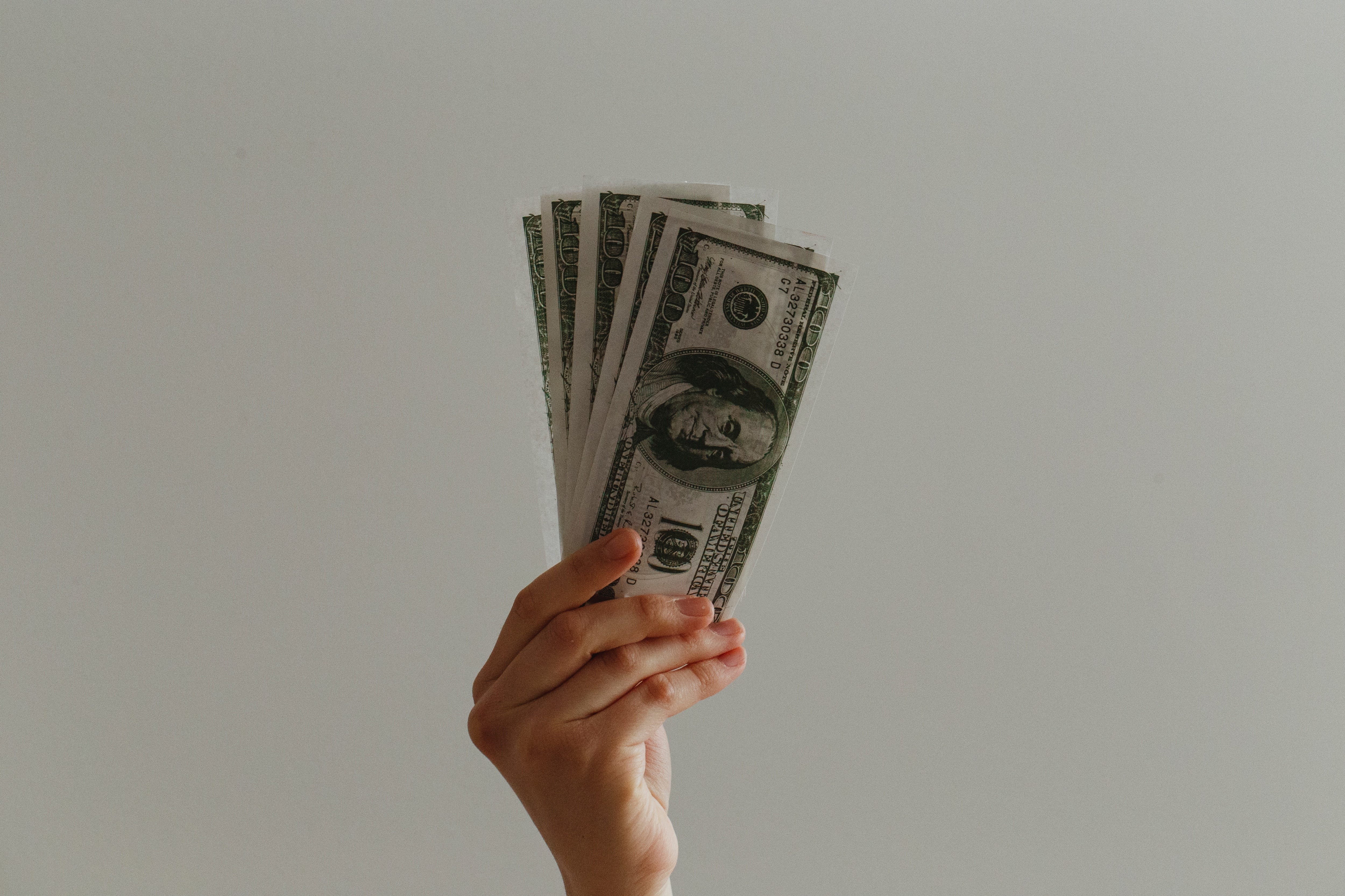 How do Bloggers Make Money?. By telling you the tricks to make… | by Muneer  Banoori | ILLUMINATION | Medium