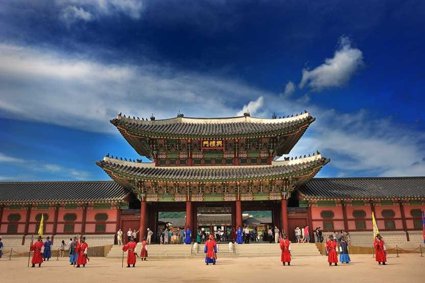 5 Reasons Why You Should Visit Korea | by Sarah You | Korea Travels ...