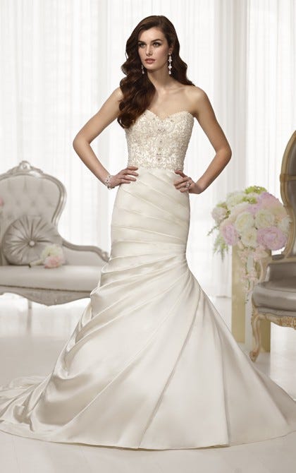 Sexy Trumpet Mermaid Sweetheart Beading Crystal Detailing Lace