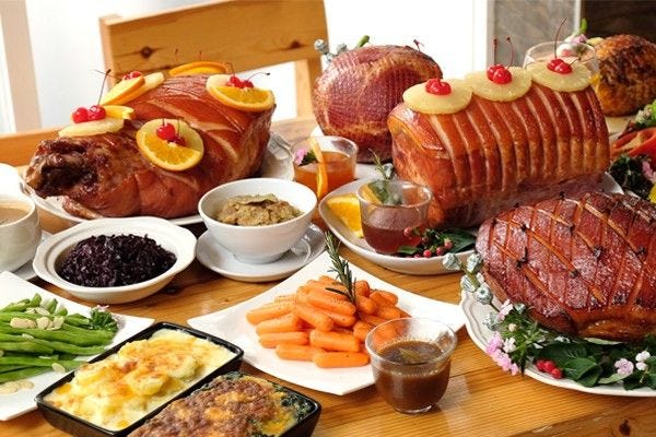 Okada manila feasts astig trainees2013 amazingly promising HOW FILIPINO FAMILIES CELEBRATE NEW YEAR’S EVE - Aristotle Metin - Medium