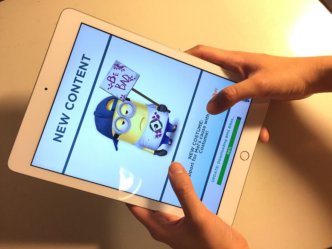 Which IPad Should You Buy In 2017 By Vinh Le Medium