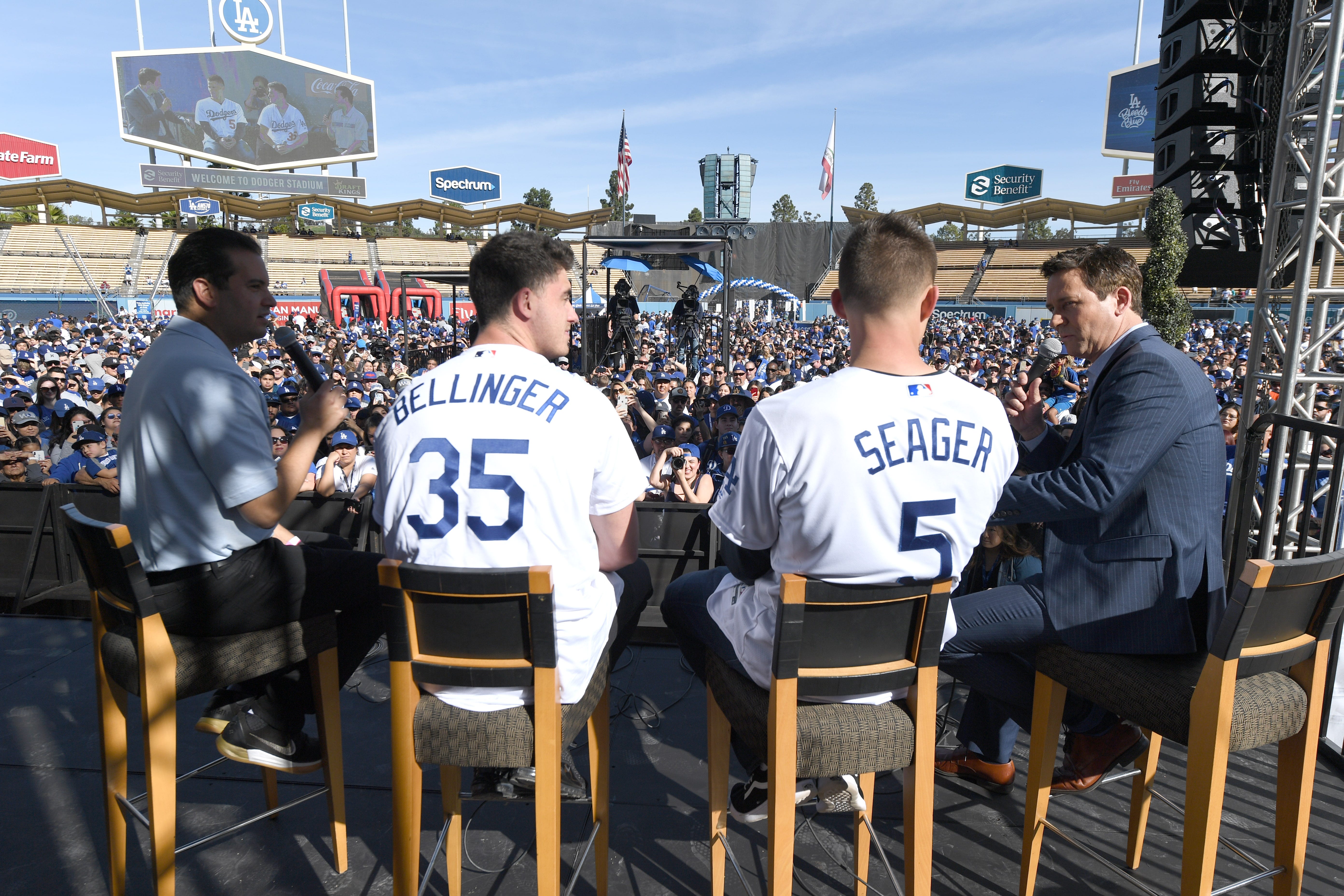 Photos Dodgers Hold Seventh Annual Fanfest At Dodger Stadium By Rowan Kavner Dodger Insider