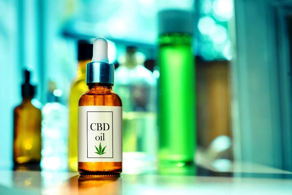 5 Best CBD Oils to Buy in 2022