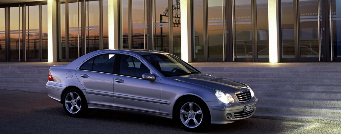 Mercedes Benz C200 Kompressor Service by Cartisan