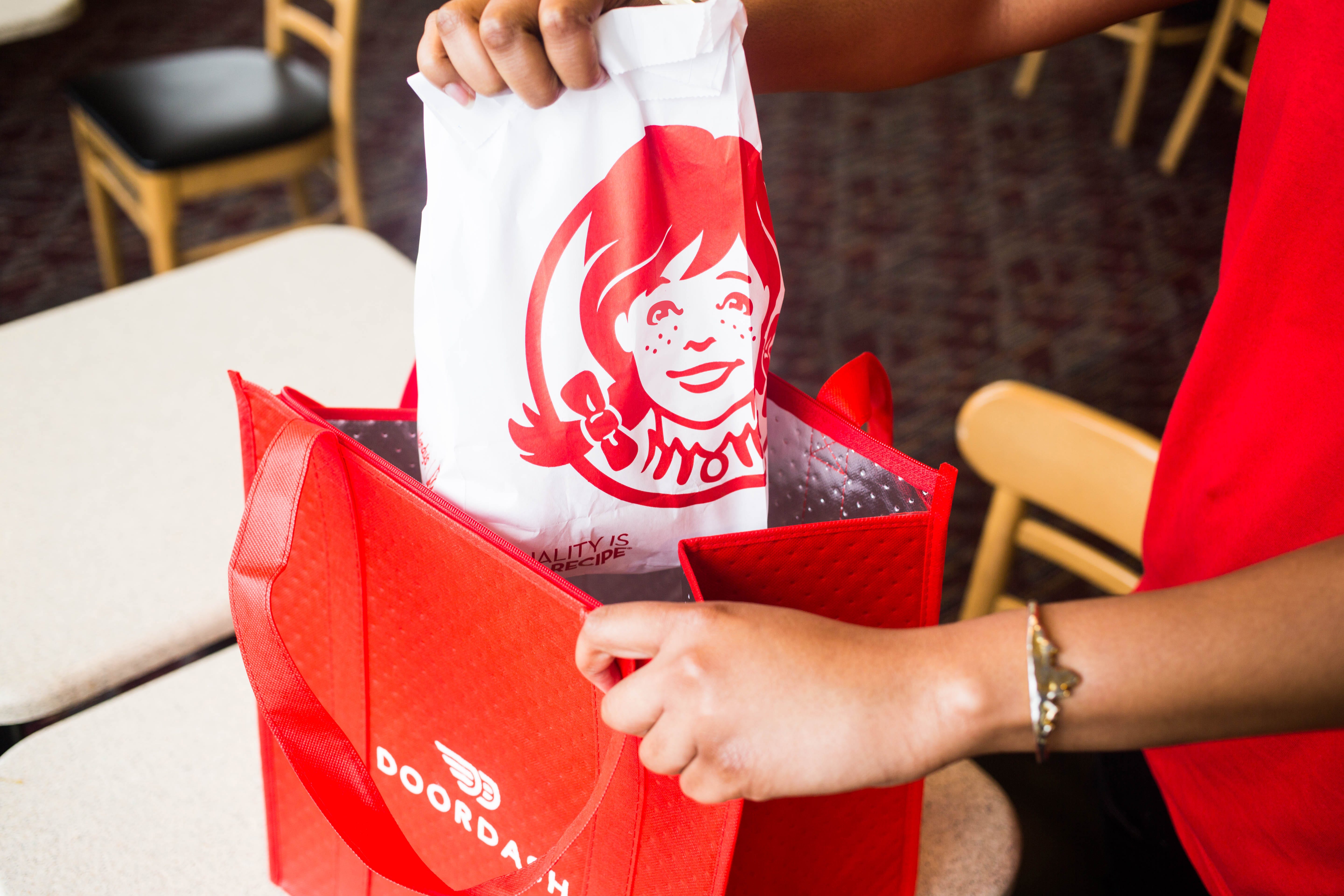 Doordash And Wendy S Partner To Deliver The Nuggs And Much Much