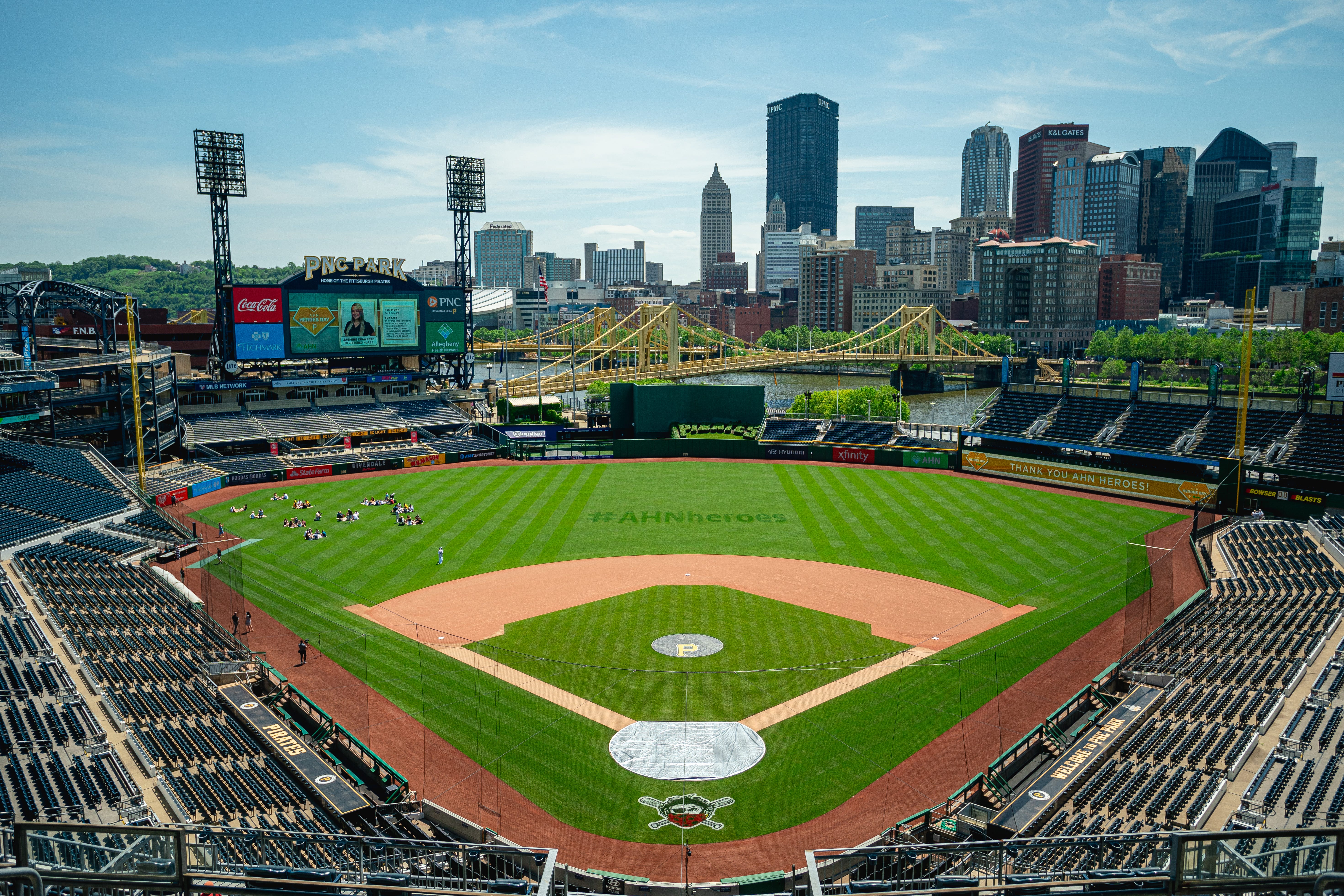 Photo Blog Pirates Partner With Ahn For Ahn Heroes Day At Pnc By Pittsburgh Pirates The Pirates Press