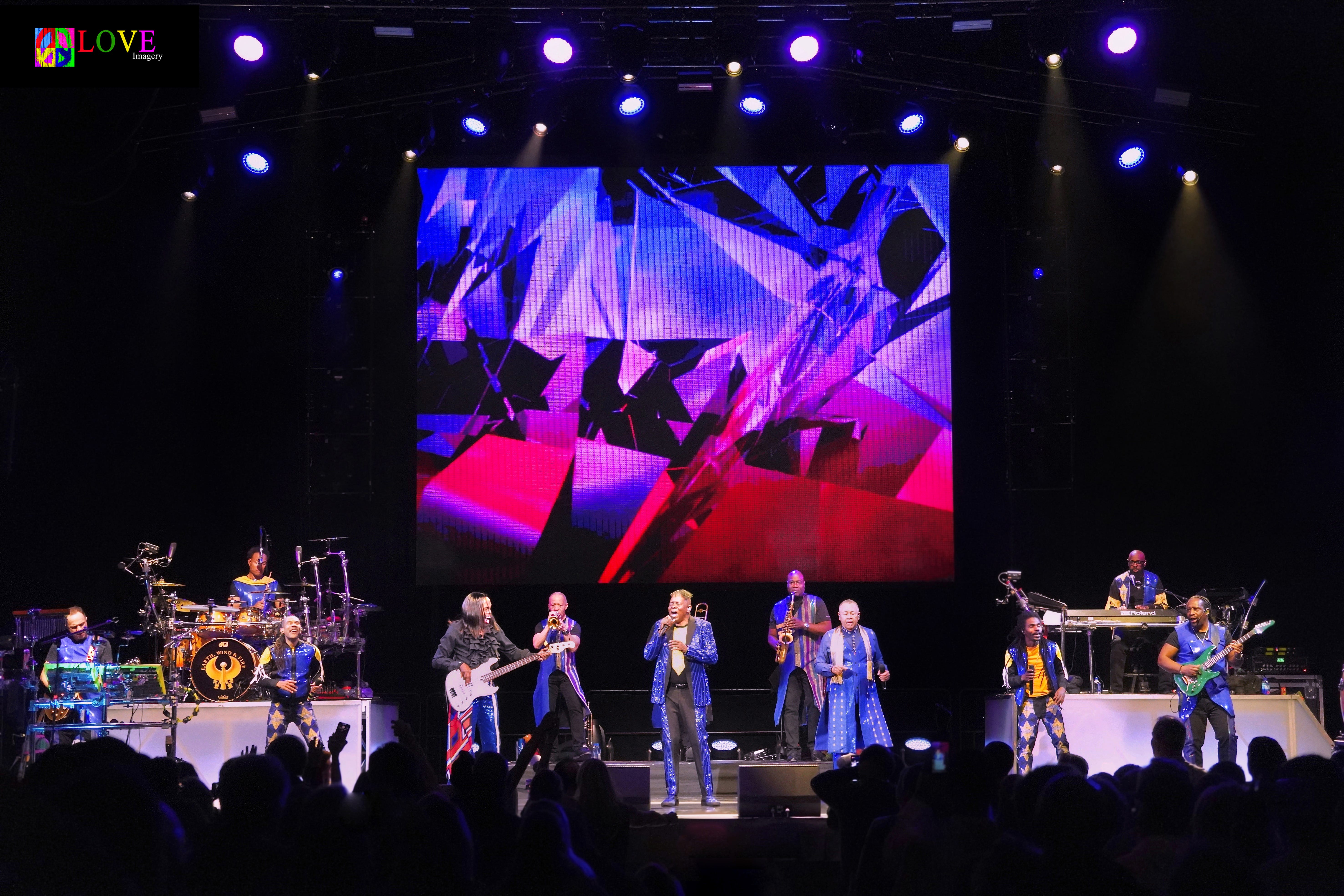 Earth Wind And Fire Live At The Hard Rock Hotel And Casino