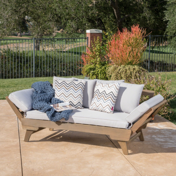 Now Early Fall Is The Best Time To Shop For Outdoor Furniture