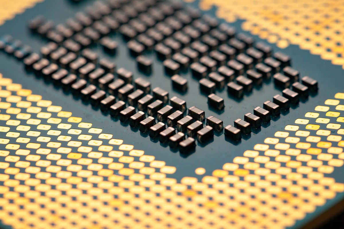 The Difference Between EC2 AMI ECS And AWS Lambda By Anish Antony 