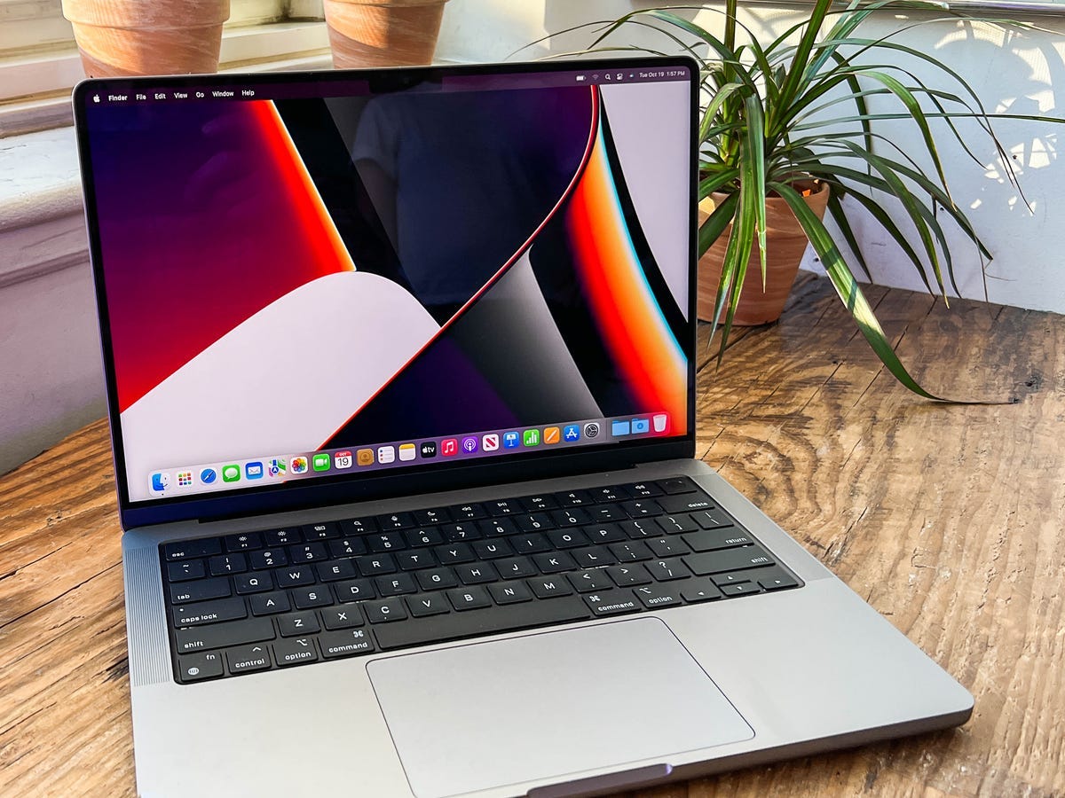 A Cool Hack To Run Your Python Script With A Single Letter In MacOS | by  Liu Zuo Lin | Geek Culture | Dec, 2022 | Medium