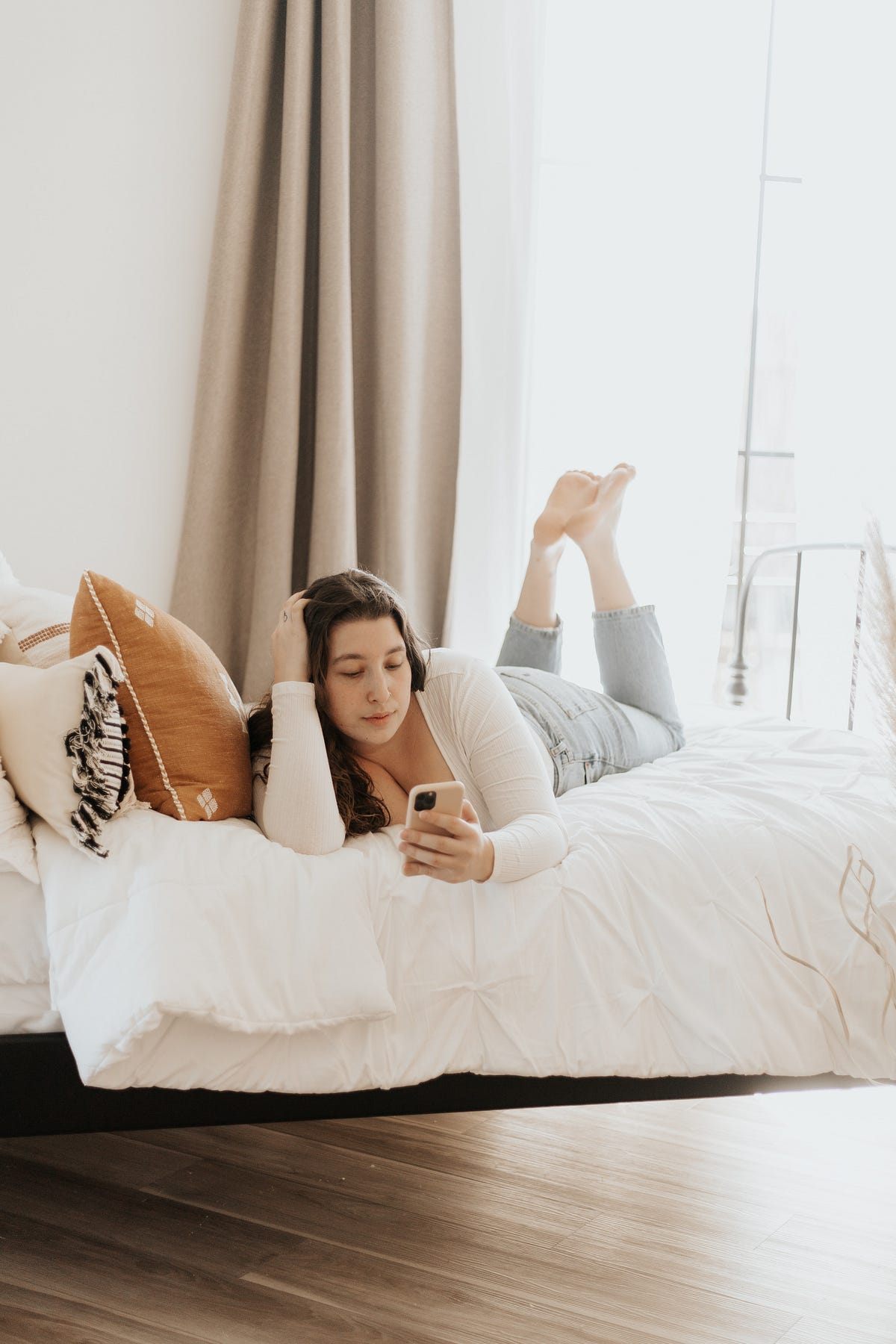 The Dangers of Online Dating: Protect Yourself from Predators and Scammers | by Qasim Adam | Hello, Love | May, 2022 | Medium The... 