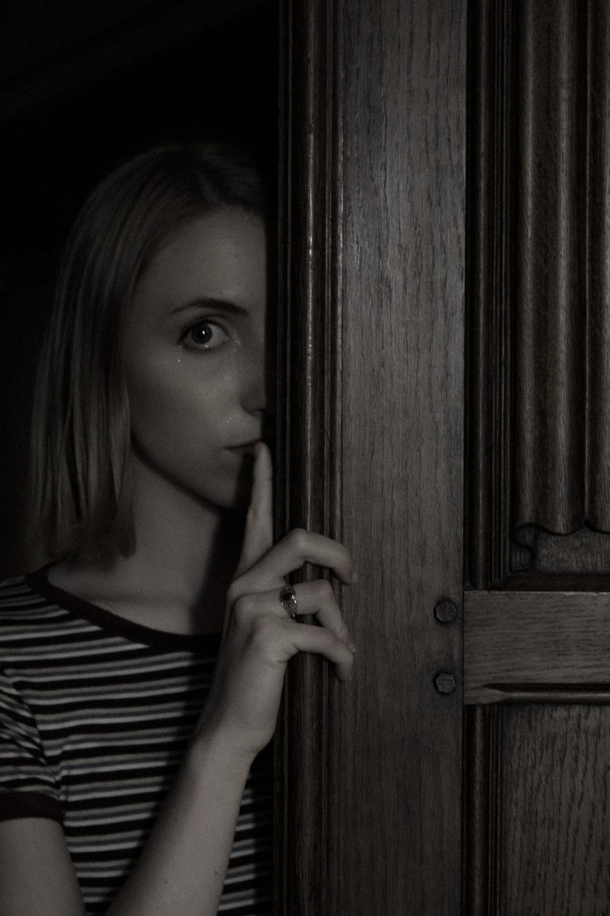 Uncensored Onlyfans: What Happens Behind Closed Doors? - 9pif5ef