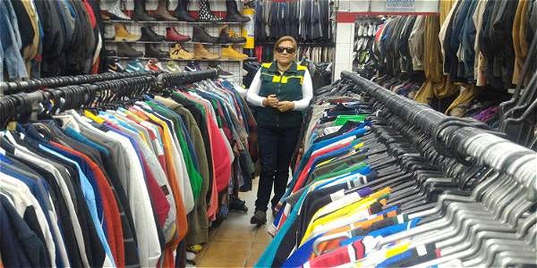 Ropa usada y mendigar amistad - TrucosFace.Com