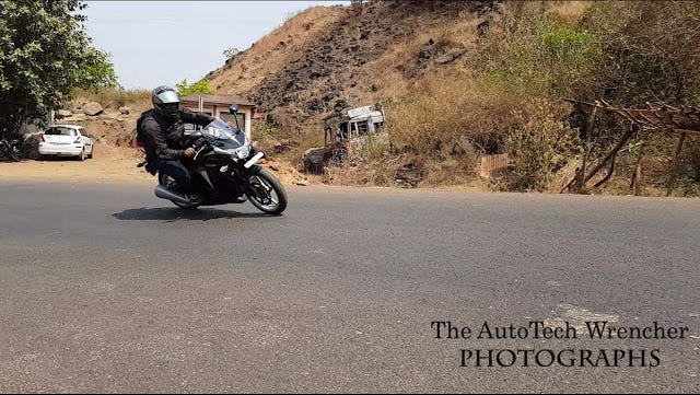 Honda CBR250R ABS (2011 model) Review 