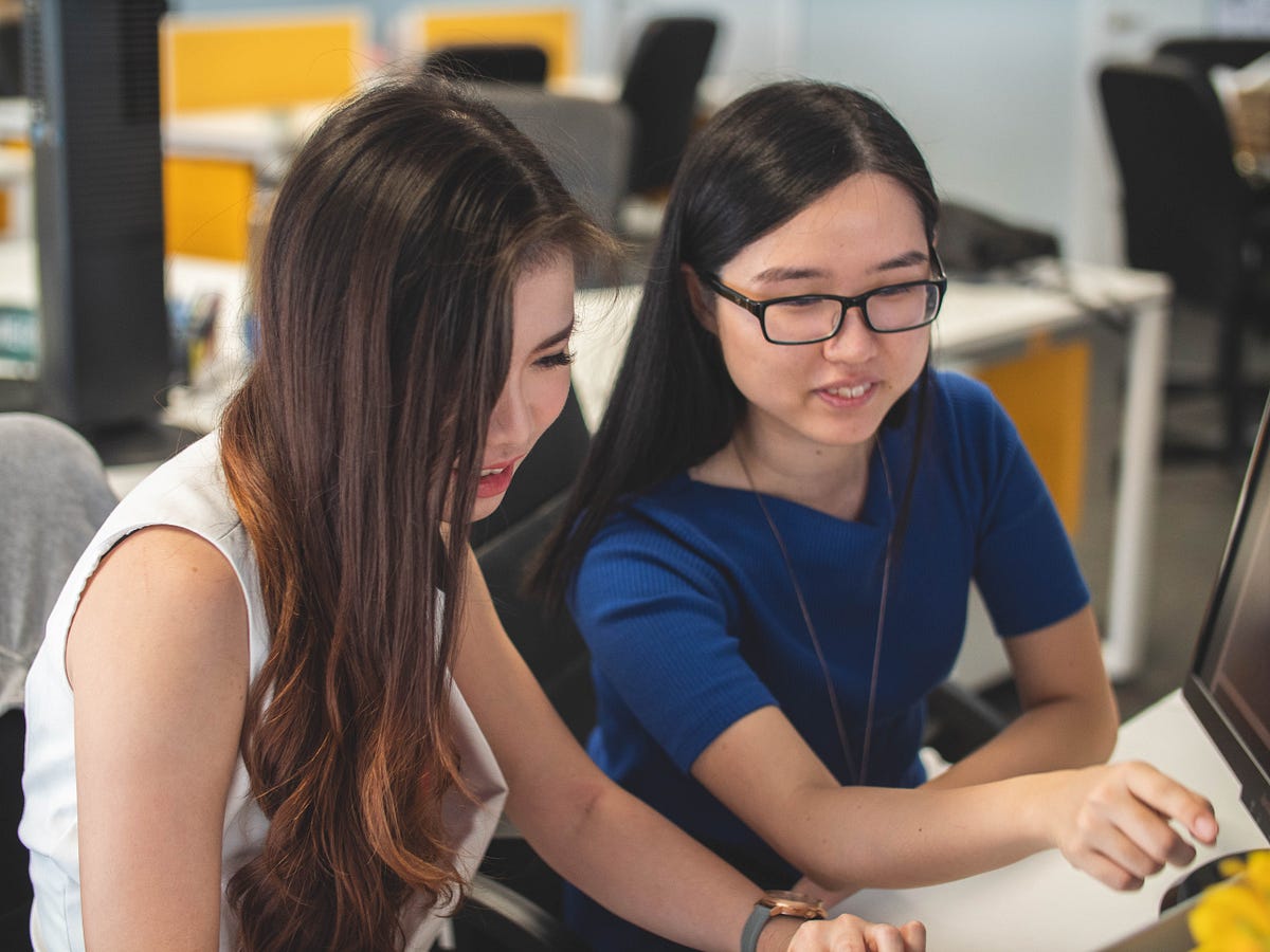 5 Characteristics Of A Good Developer By Mehdi Aoussiad JavaScript 