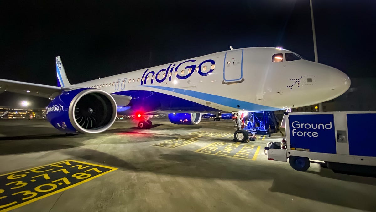 IndiGo: Blending customer-centricity with operational efficiency | by DR. PAVAN SONI | Medium