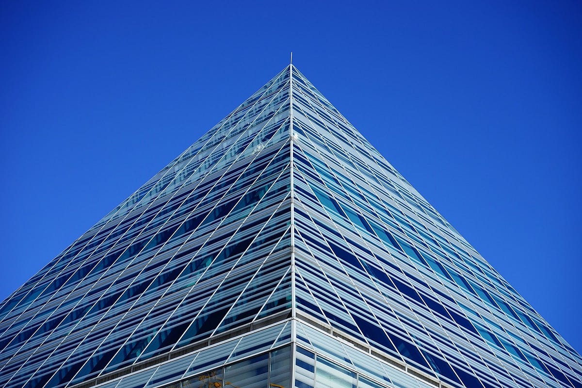 Behind the Veil of Decentralization: How Blockchain Can Consolidate Power