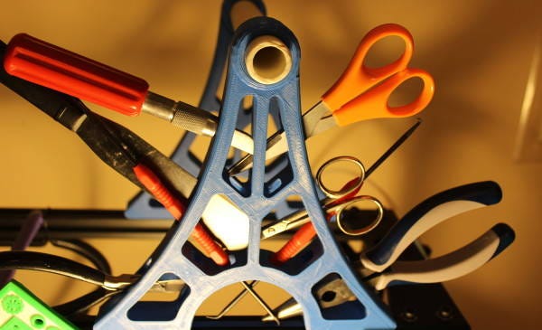 Spool of Thrones holder