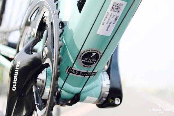 Bianchi Via Nirone 7 入門公路車介紹 Bianchi Via By Will Kuo Simnabike 官方部落格 Medium Bianchi Via Nirone 7 入門公路車介紹 Bianchi Via By Will Kuo Simnabike 官方部落格 Medium