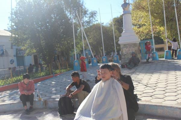 これに気づいてない日本人は永遠に英語を話せるようにはならない 旅人美容師の1000人ヘアカット世界一周の旅 By デューク東郷 Medium