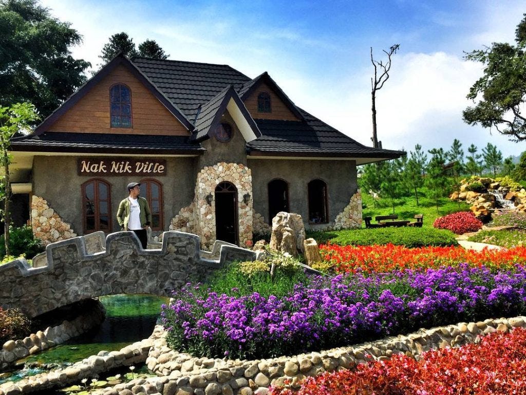 The Ranch Mega Mendung Wisata Bogor Rasa Belanda Finan The Ranch Mega Mendung Wisata Bogor Rasa Belanda Finan