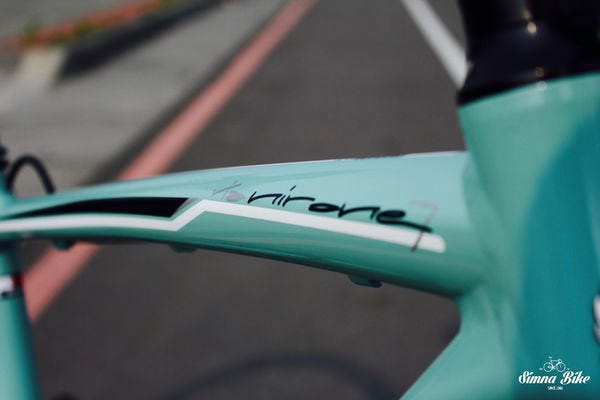 Bianchi Via Nirone 7 入門公路車介紹 Bianchi Via By Will Kuo Simnabike 官方部落格 Medium