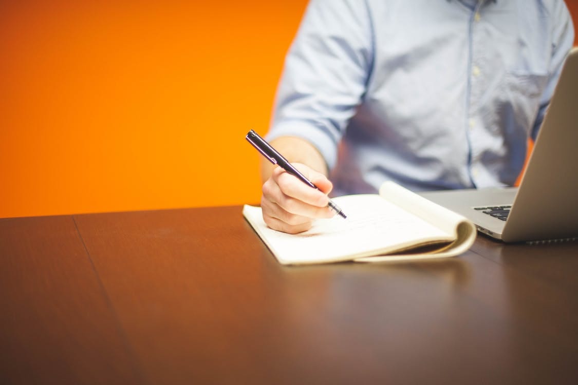 How to Trim Whitespace from Text in Python | by Cloudmersive | Jan, 2023 |  Medium