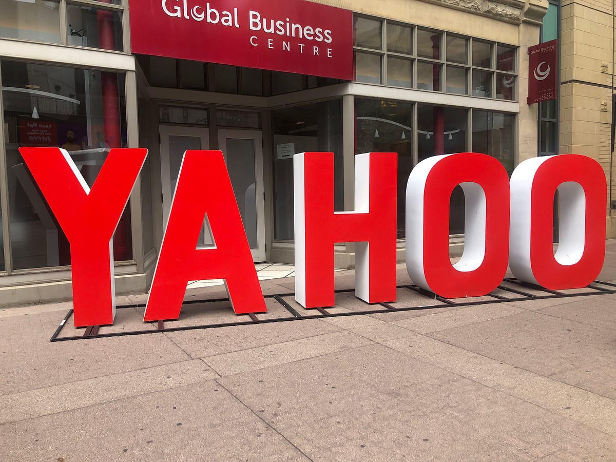 Yahoo Yahoo Was Established In 1994 By Jerry By Safa Aqila Epitome Of Innovation And Technology Management Medium