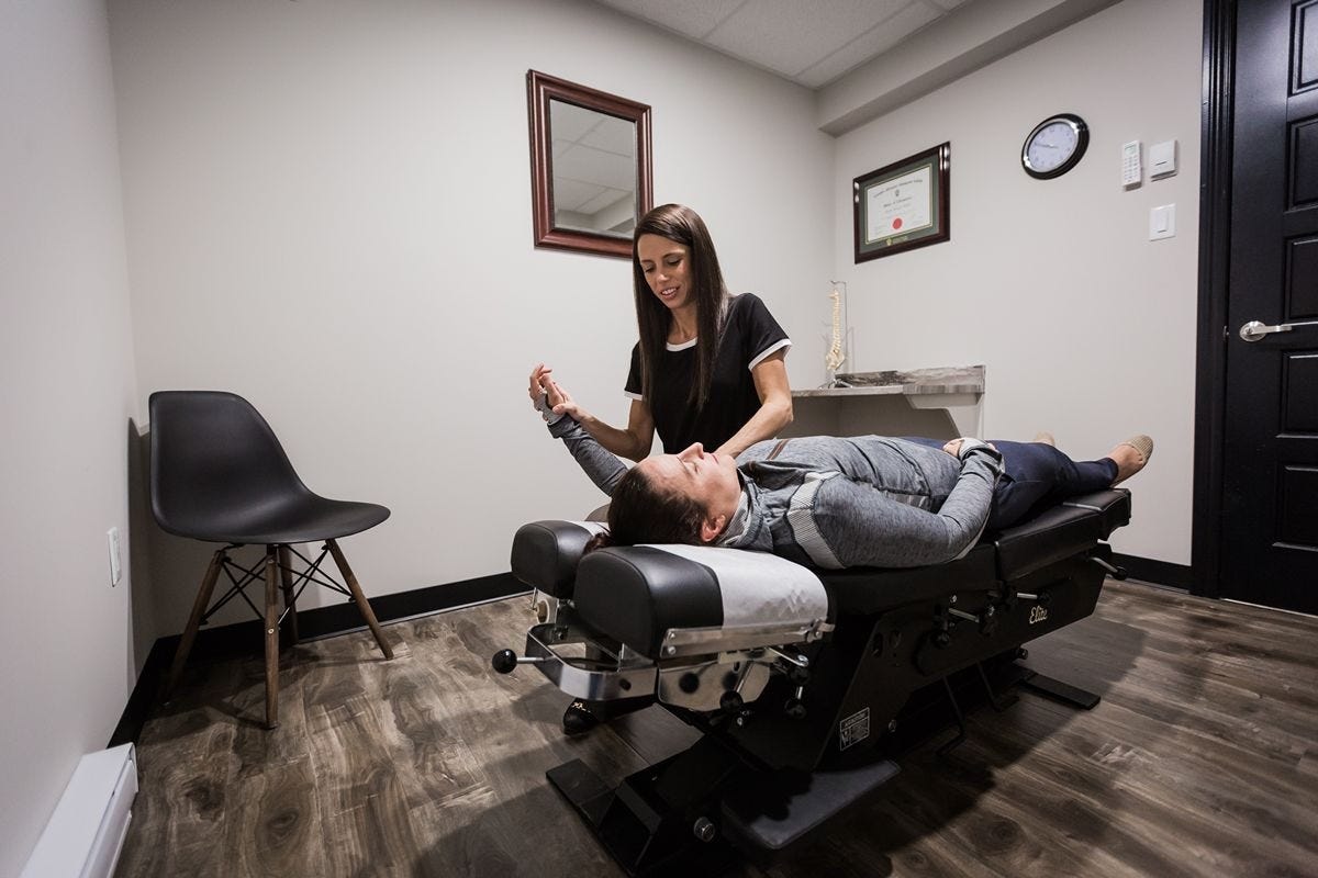 Things To Consider Before Going To A Chiropractic Clinic