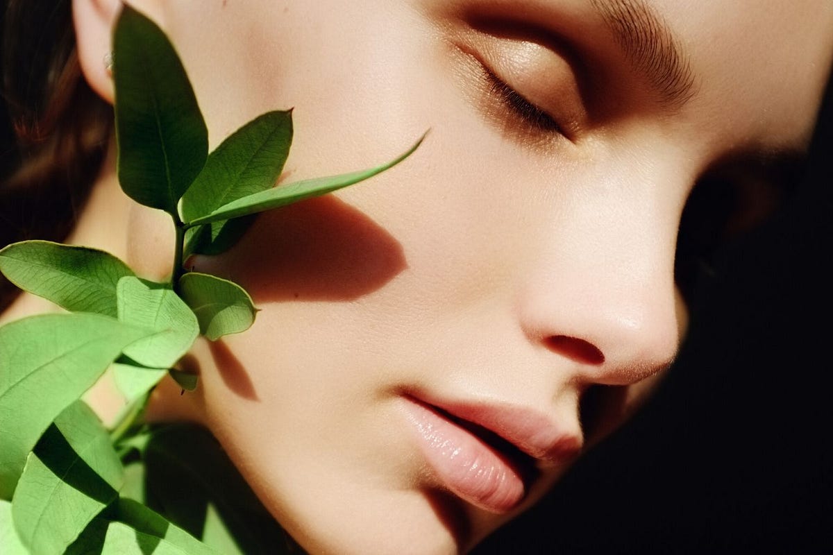 11 Benefits You Need To Know Now About Natural Beauty Products.