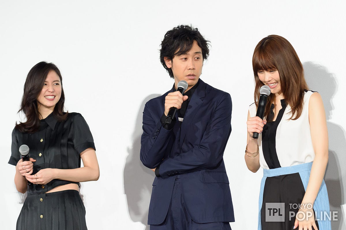 大泉洋 有村架純に詰問 大好きなんだろ 23日 公開初日を迎えた映画 アイアムアヒーロー のキャスト陣が都内の劇場で初日 By Tokyo Pop Line Tokyo Pop Line Medium 大泉洋 有村架純に詰問 大好きなんだろ 23日 公開初日を迎えた映画 アイアムアヒーロー のキャスト陣が都内の劇場で初日 By Tokyo Pop Line Tokyo Pop Line Medium