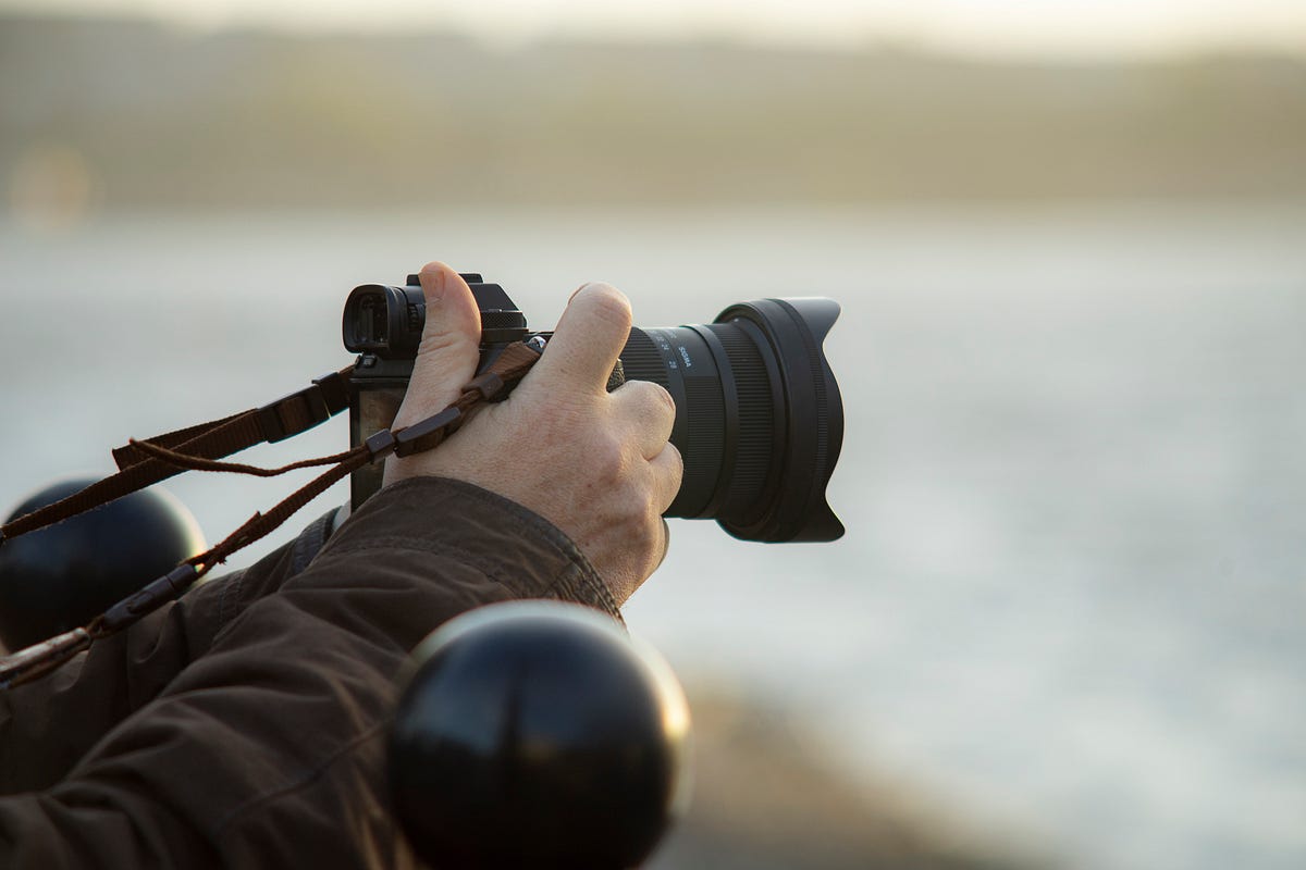 4 Excellent Reasons for Photographers to Go Mirrorless by Gareth