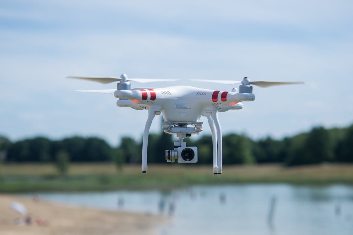 Lo que tienes que saber para grabar los mejores vídeos desde tu drone | by  Principio de Todo | Drones robots | Medium