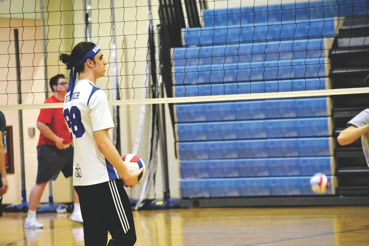 Williamstown boys volleyball team preps for season by Krista