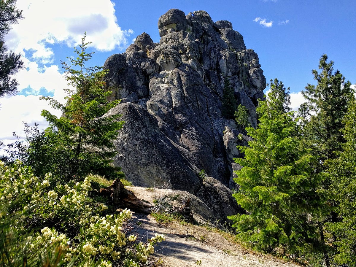 Stack Rock Trail. How did I get so lucky? I love hiking… | by Michelle  Parsons | Medium
