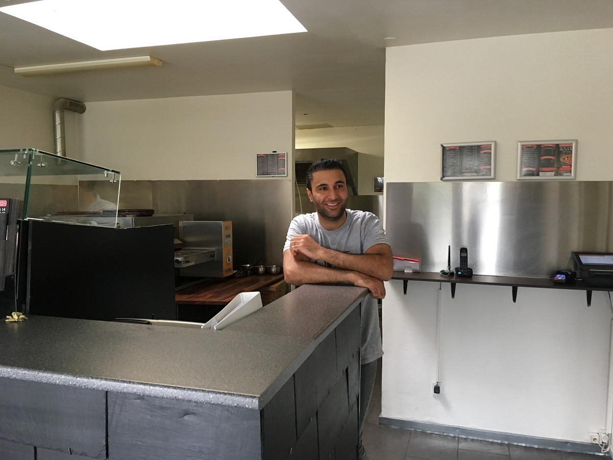 Ejeren af Valentino Pizza i Kolt hjælper i lokalsamfundet, fordi han ved,  hvad det vil sige at starte forfra | by Emilie Stein Thorsen | Medium