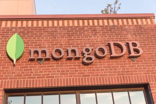 MongoDB Basic Queries: Explained with examples | by Himanshu Sharma ...