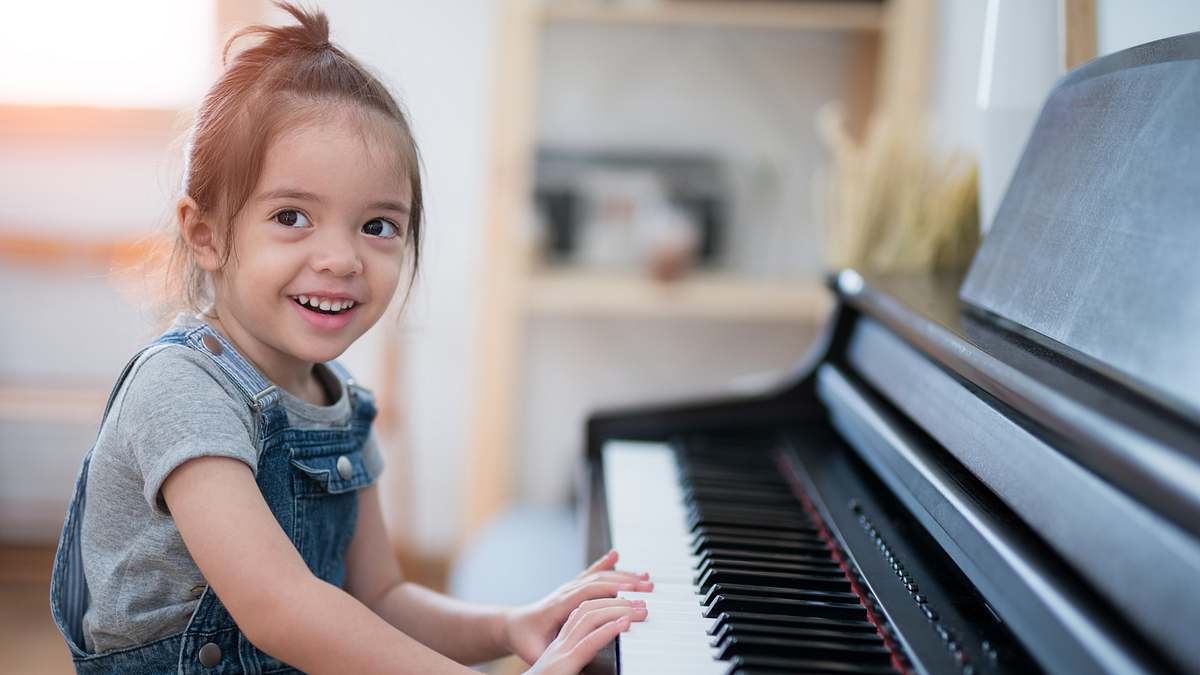 Parents' Guide to Music Lessons: The Popular Piano | by MusicSage | Medium