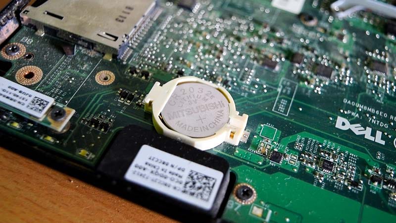 Masalah Kerusakan Baterai Cmos Laptop Dan Cara Mengatasinya Yuk Simak By Beny Saeful Medium