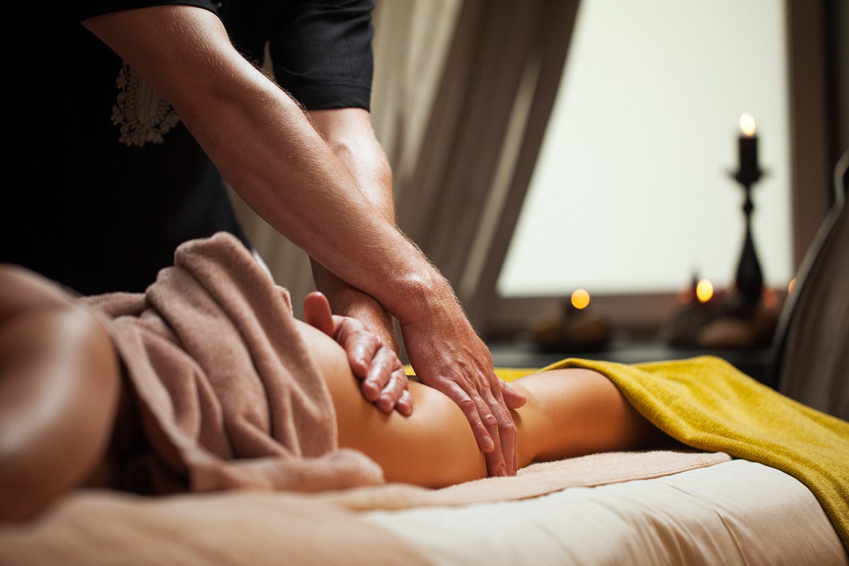 How to Give Her a Sensual Massage by