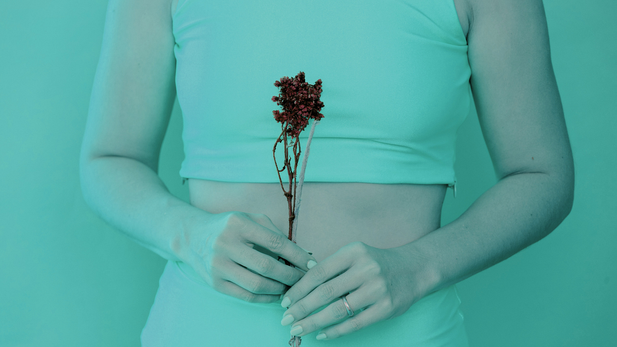 Why is my Stomach Vibrating on its Own? by Da Veganry Medium