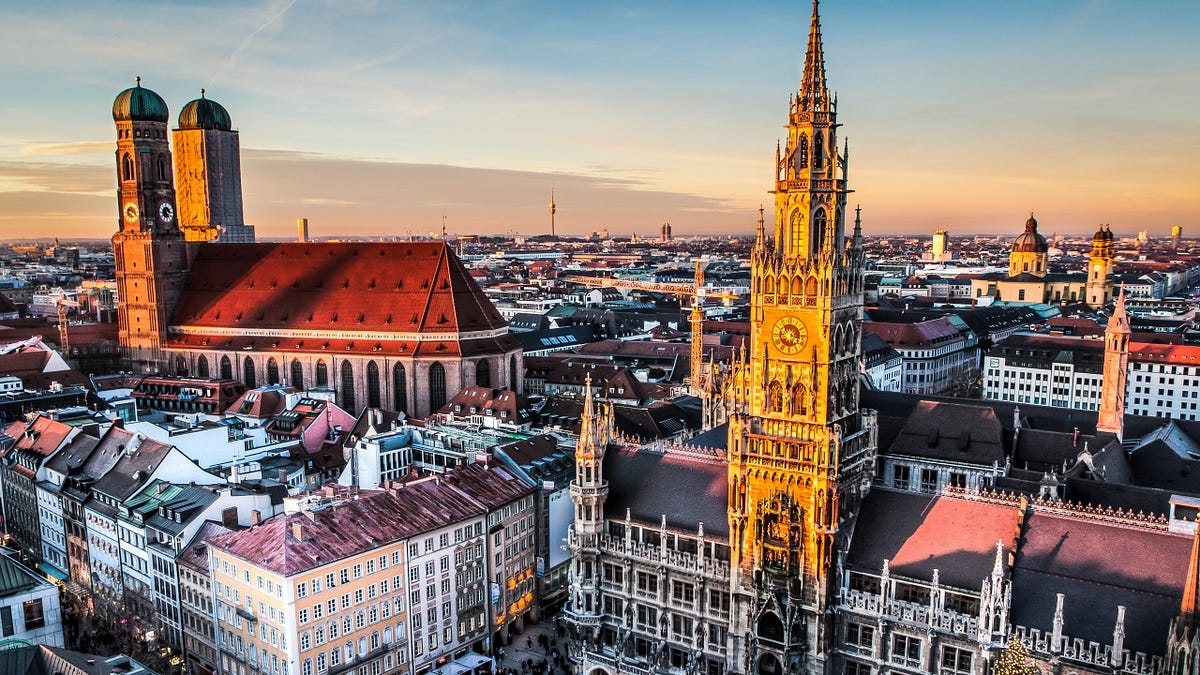 Great Runs In Munich The Third Largest City In Germany And By Emma Lamoreaux Great Runs Medium