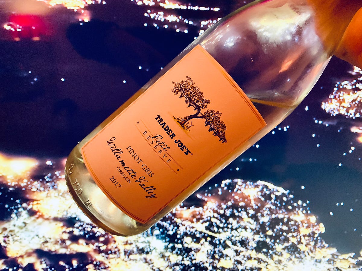 Review Trader Joe’s Petit Reserve Pinot Gris (2017) by Chris Barlow
