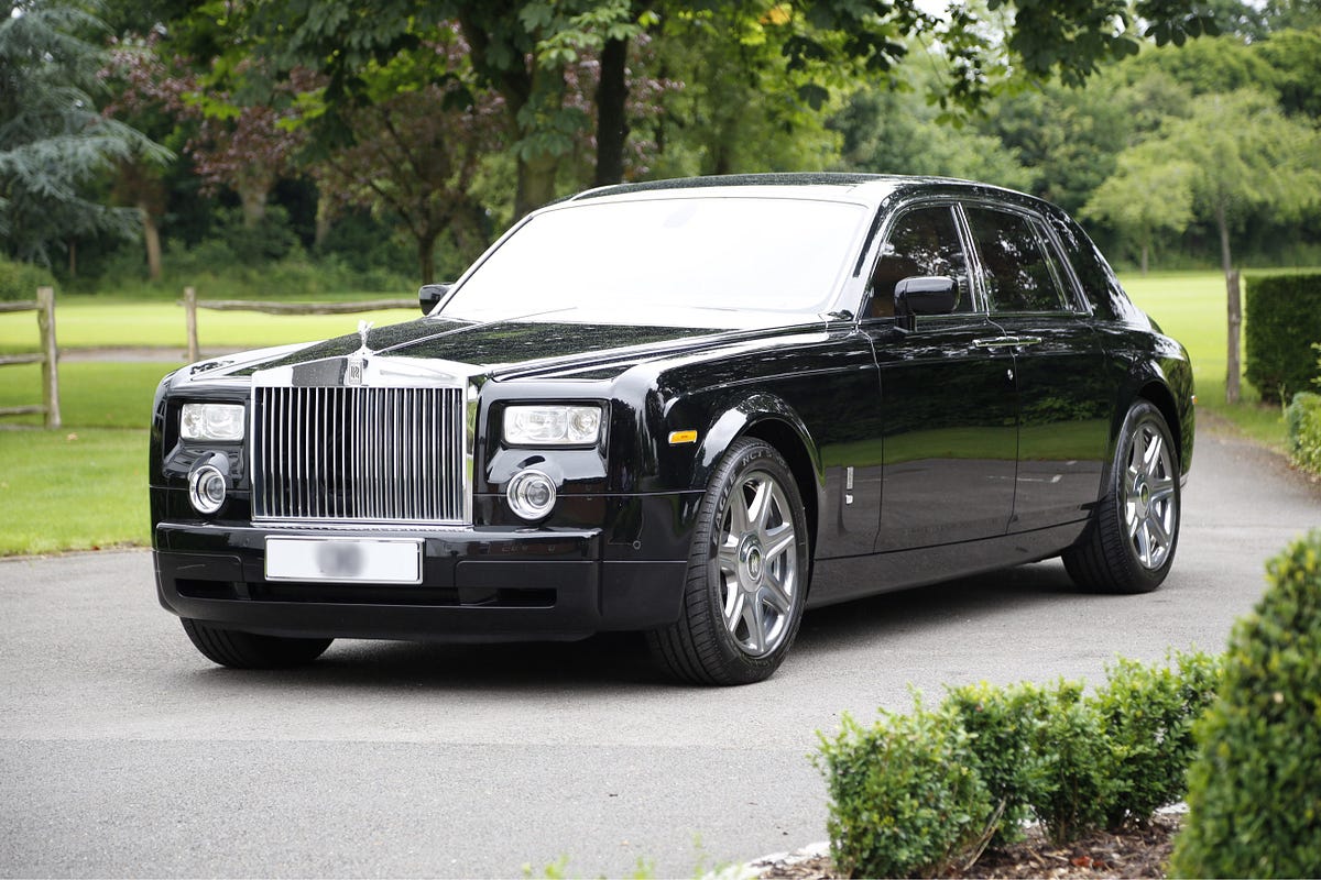 Rolls Royce Phantom 8 hire London — The Latest Glory in Luxury Car ...