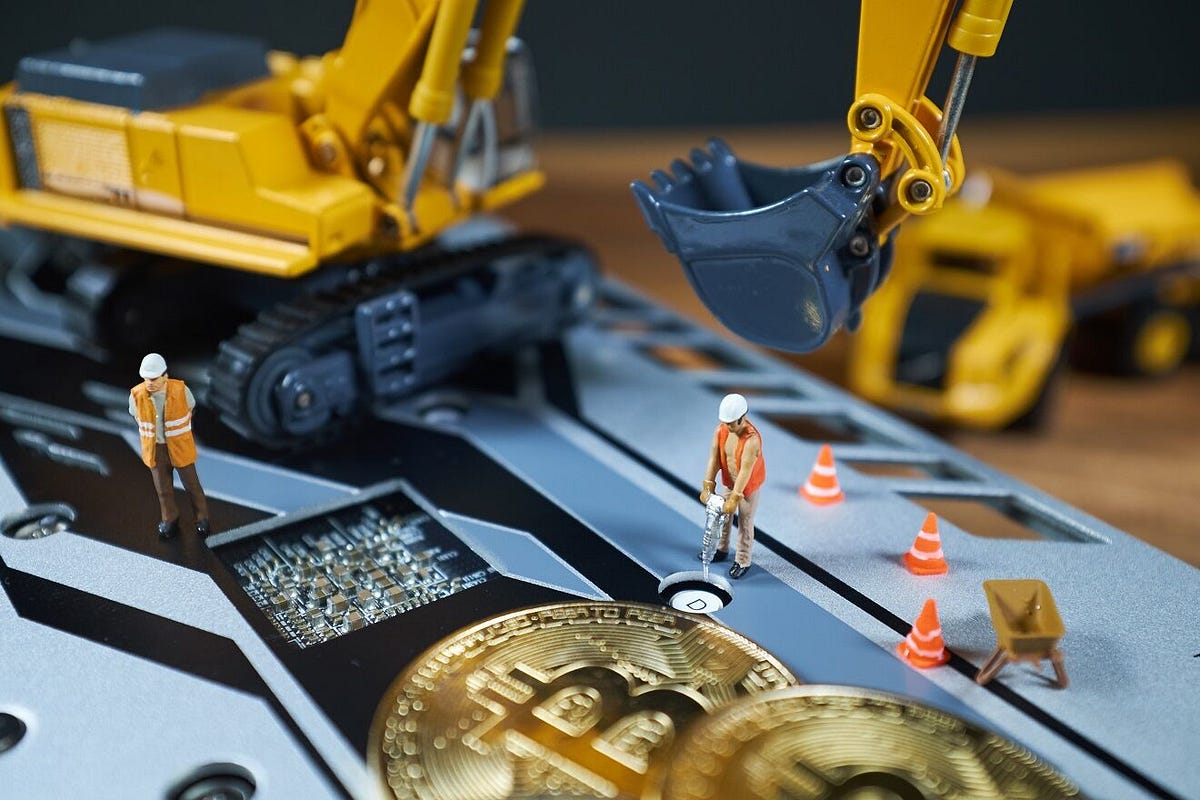 How much money do Bitcoin miners make? by Andrey Costello All about